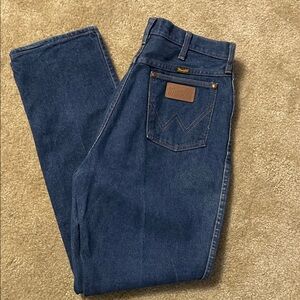 Vintage High Rise Mom Jeans Wrangler Women’s Blue Jeans